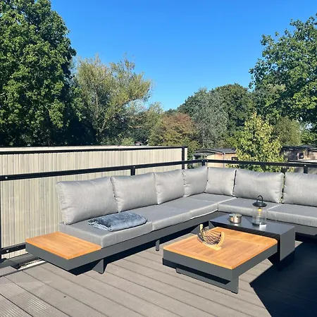 Europarcs Bad Hoophuizen Cube Rooftop Nr Notenboom 25 Holiday home